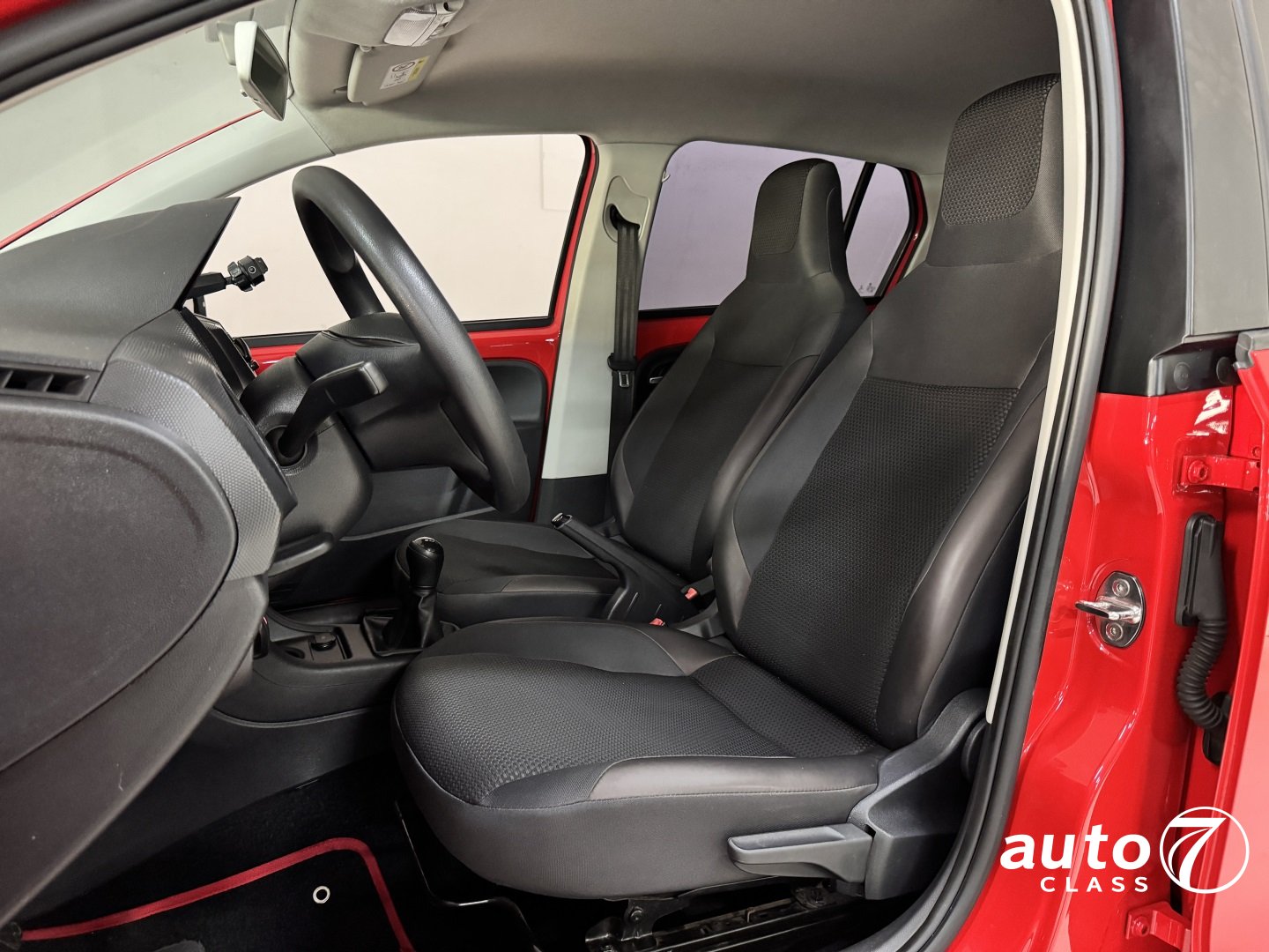 VOLKSWAGEN UP - Foto 7